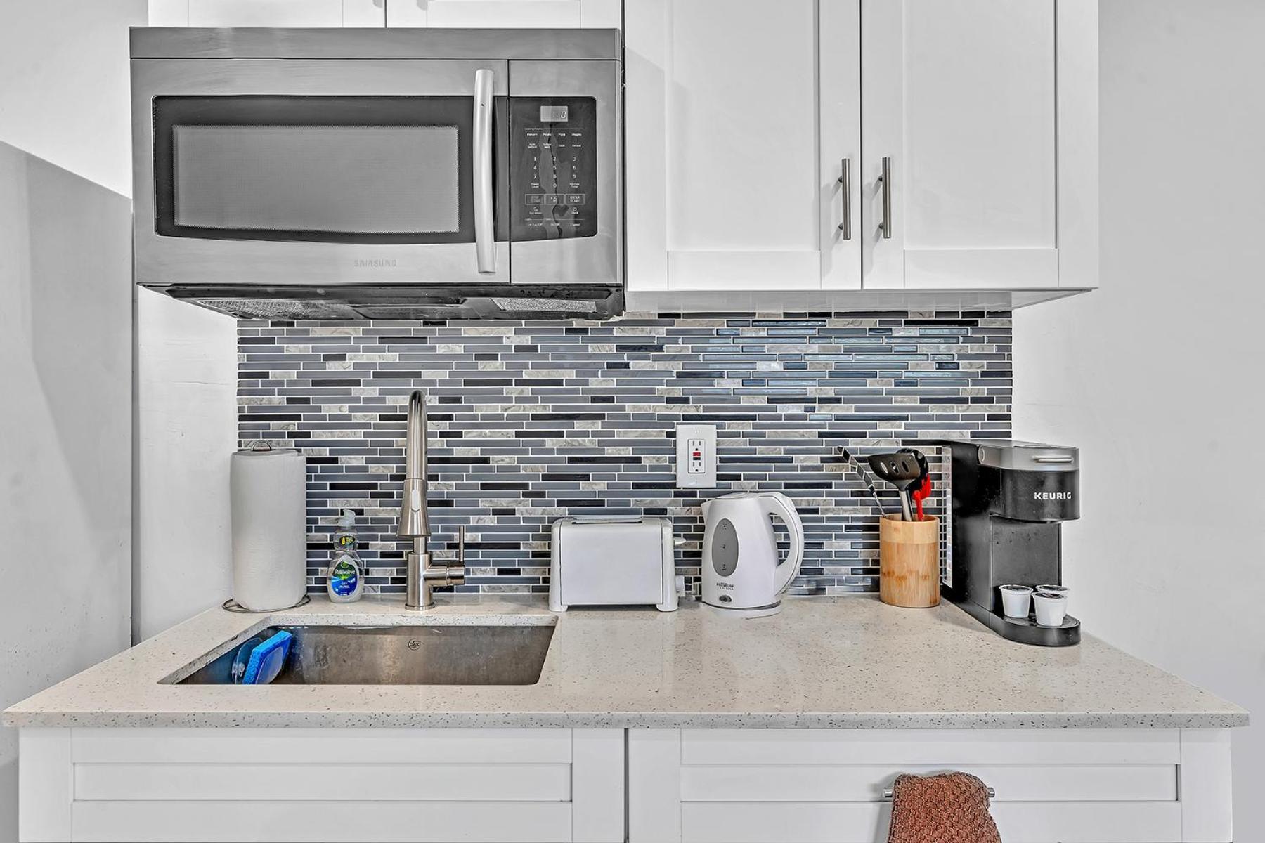 New Boutique 1 Bdrm Close To Beach & Casino #211 Hollywood Bagian luar foto