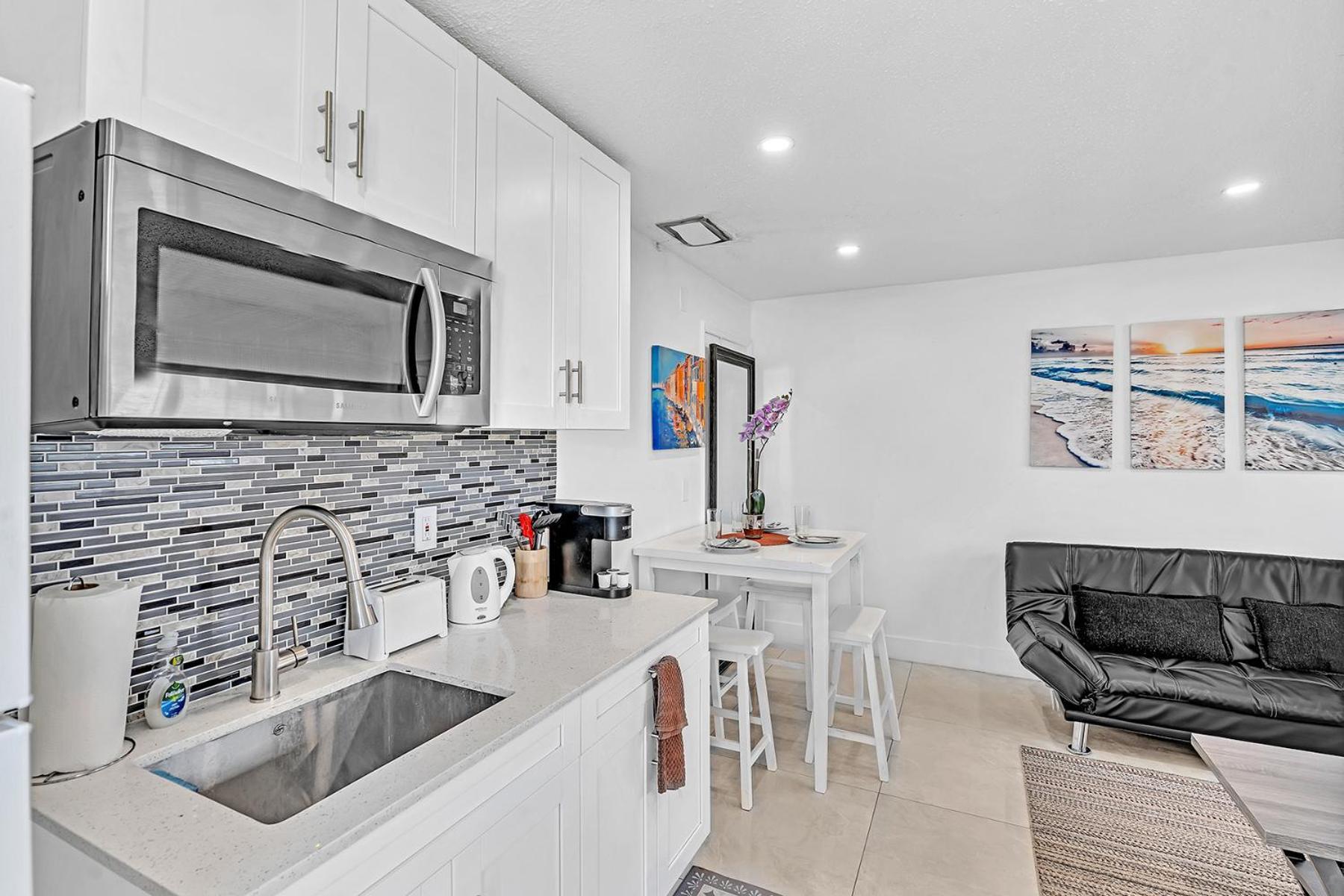 New Boutique 1 Bdrm Close To Beach & Casino #211 Hollywood Bagian luar foto