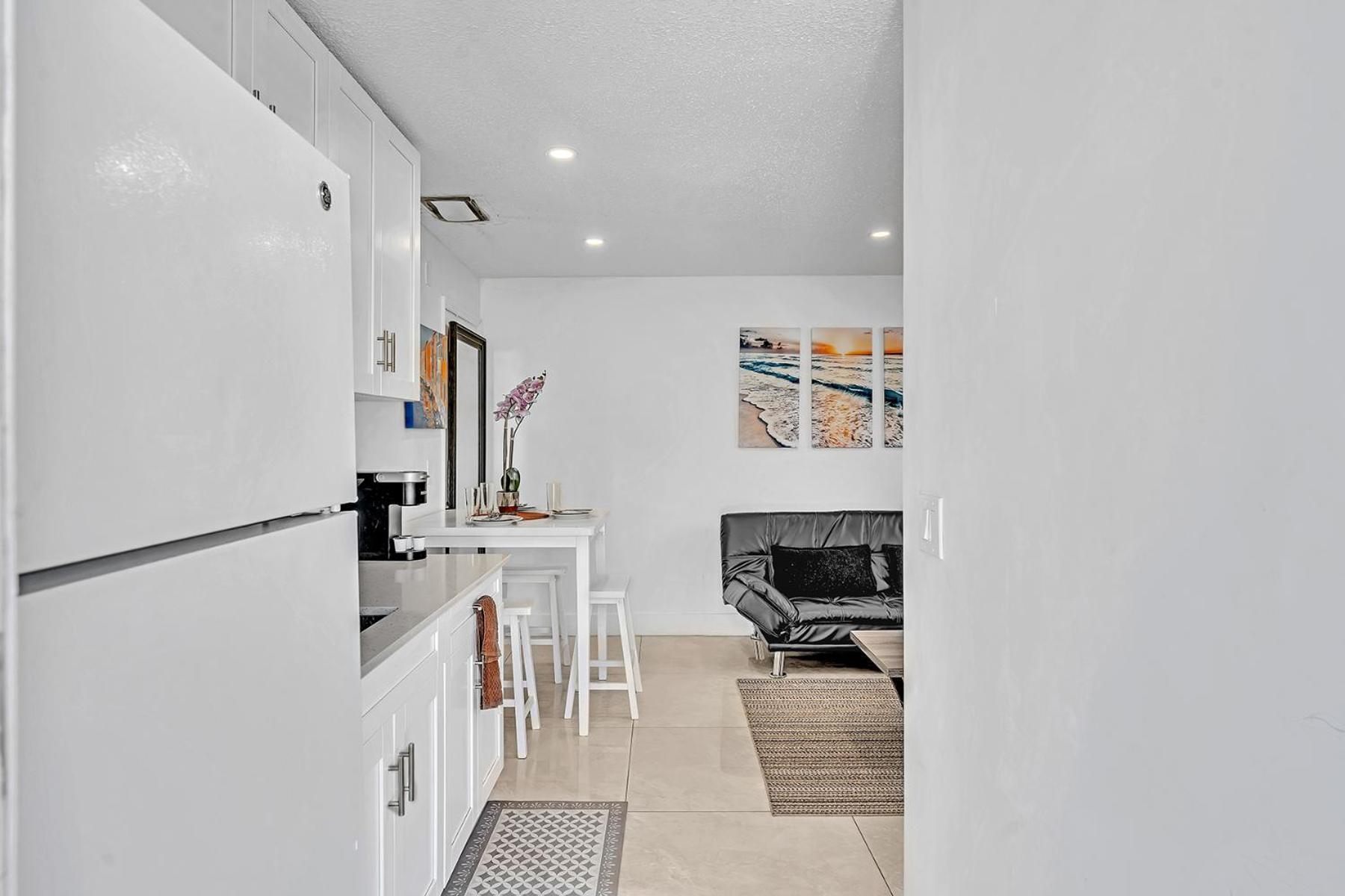 New Boutique 1 Bdrm Close To Beach & Casino #211 Hollywood Bagian luar foto